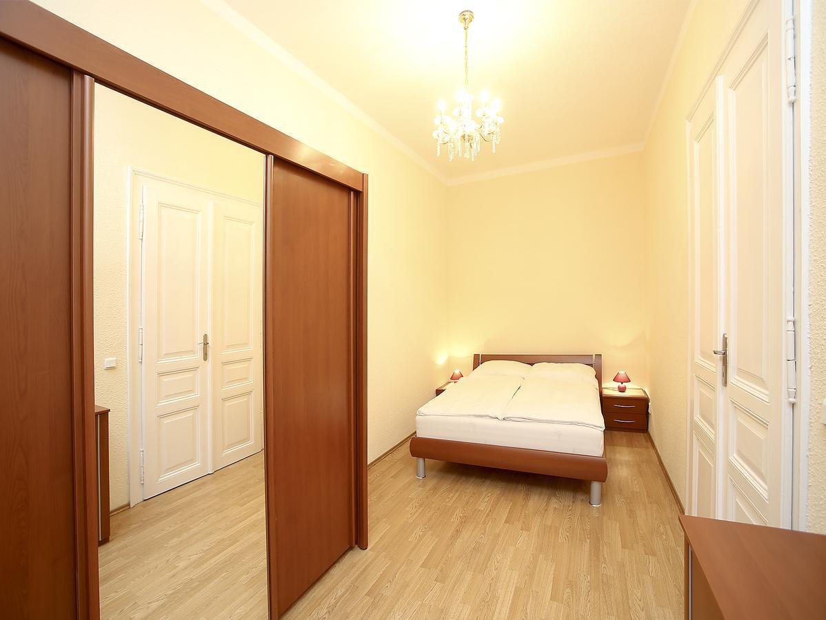 Apartman Moravska 188 Apartment Карлови Вари Екстериор снимка